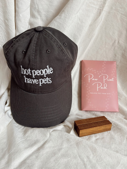 Hot People Have Pets Bundle