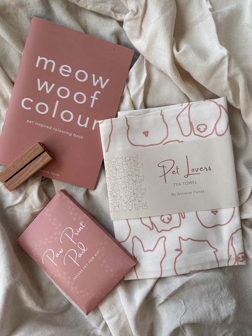 Pet Lover’s Gift Set